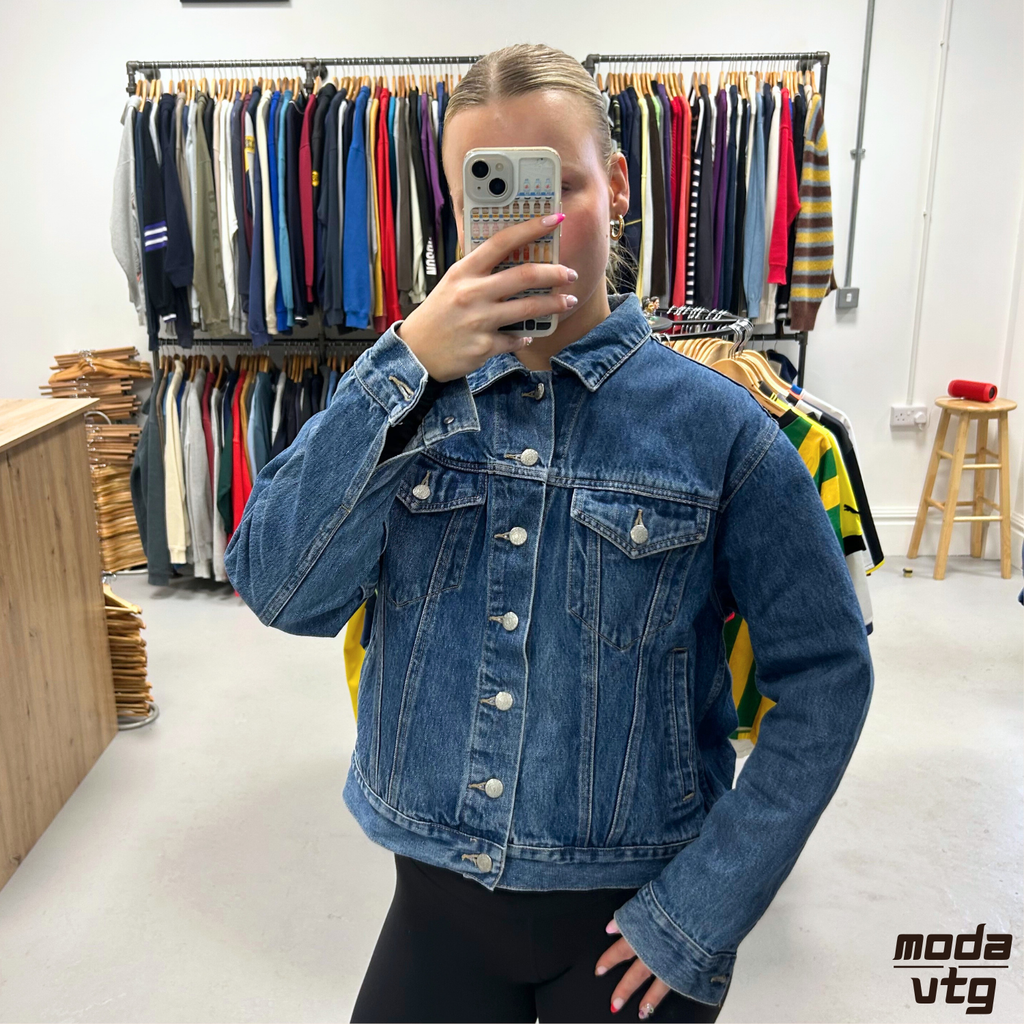 Vintage 90s Warner Bros Denim Jacket Blue Women’s Small Tweety Short Cut