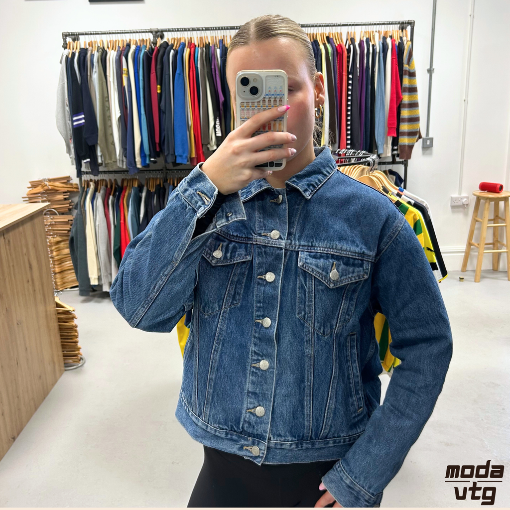 Vintage 90s Warner Bros Denim Jacket Blue Women’s Small Tweety Short Cut
