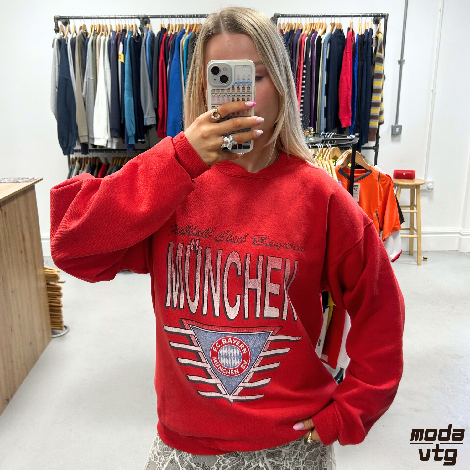 Vintage 90s Bayern Munich Sweatshirt Red Medium Hanes Retro Unisex