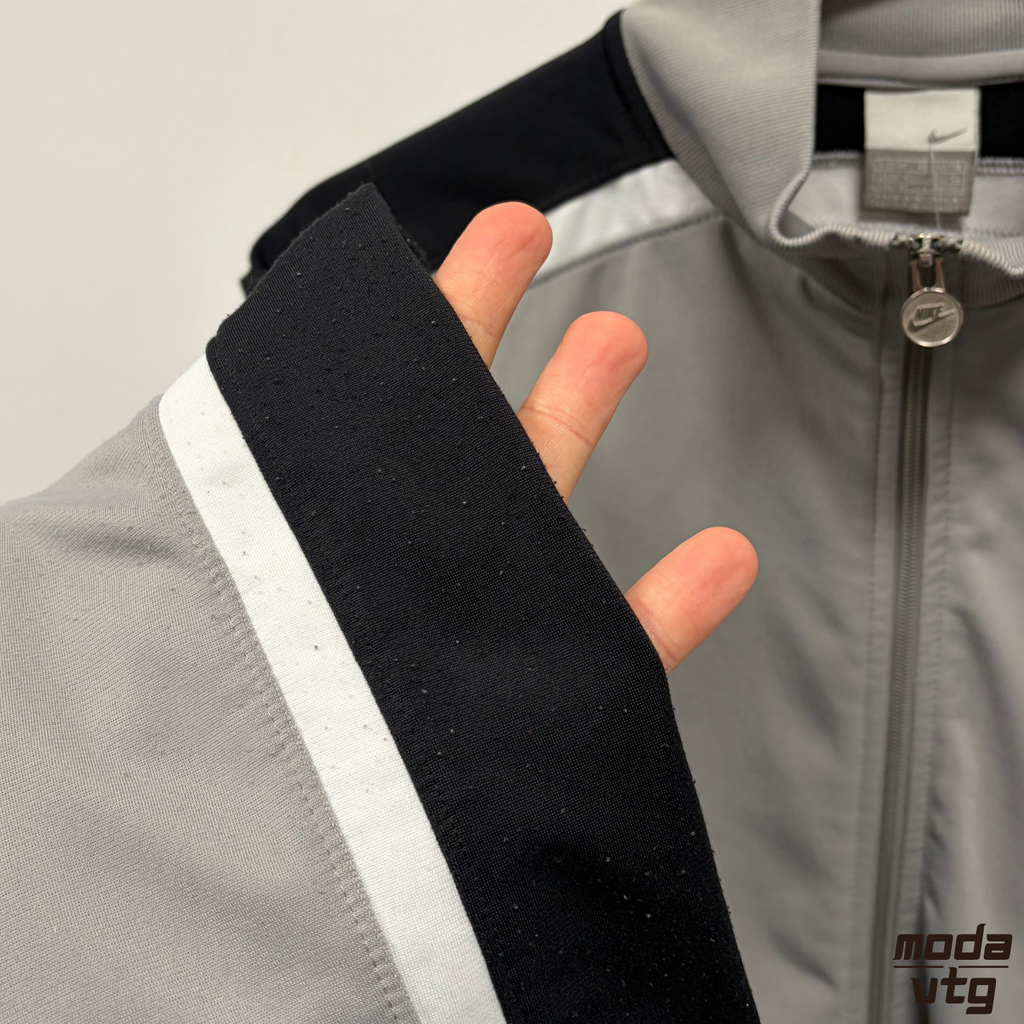 Vintage Y2K Nike Track Jacket Grey Medium Retro Unisex Festival