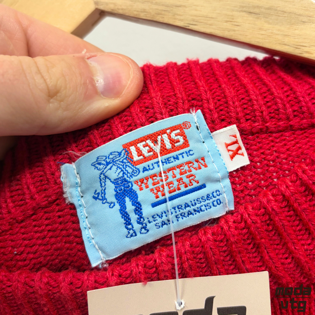 Vintage 80s Levi’s Knitted Jumper Red Small Unisex Retro