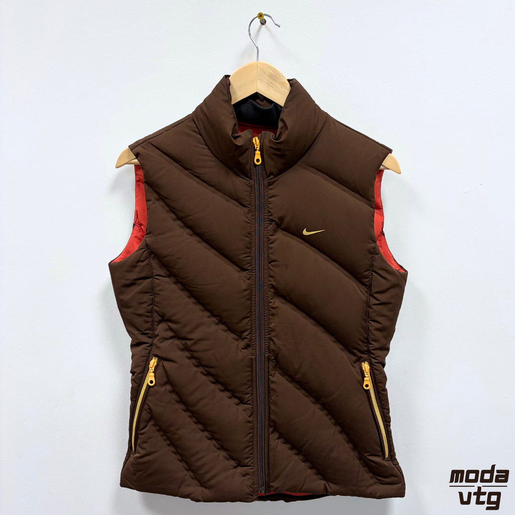 Vintage Y2K Nike Gilet Brown Women’s Medium Retro