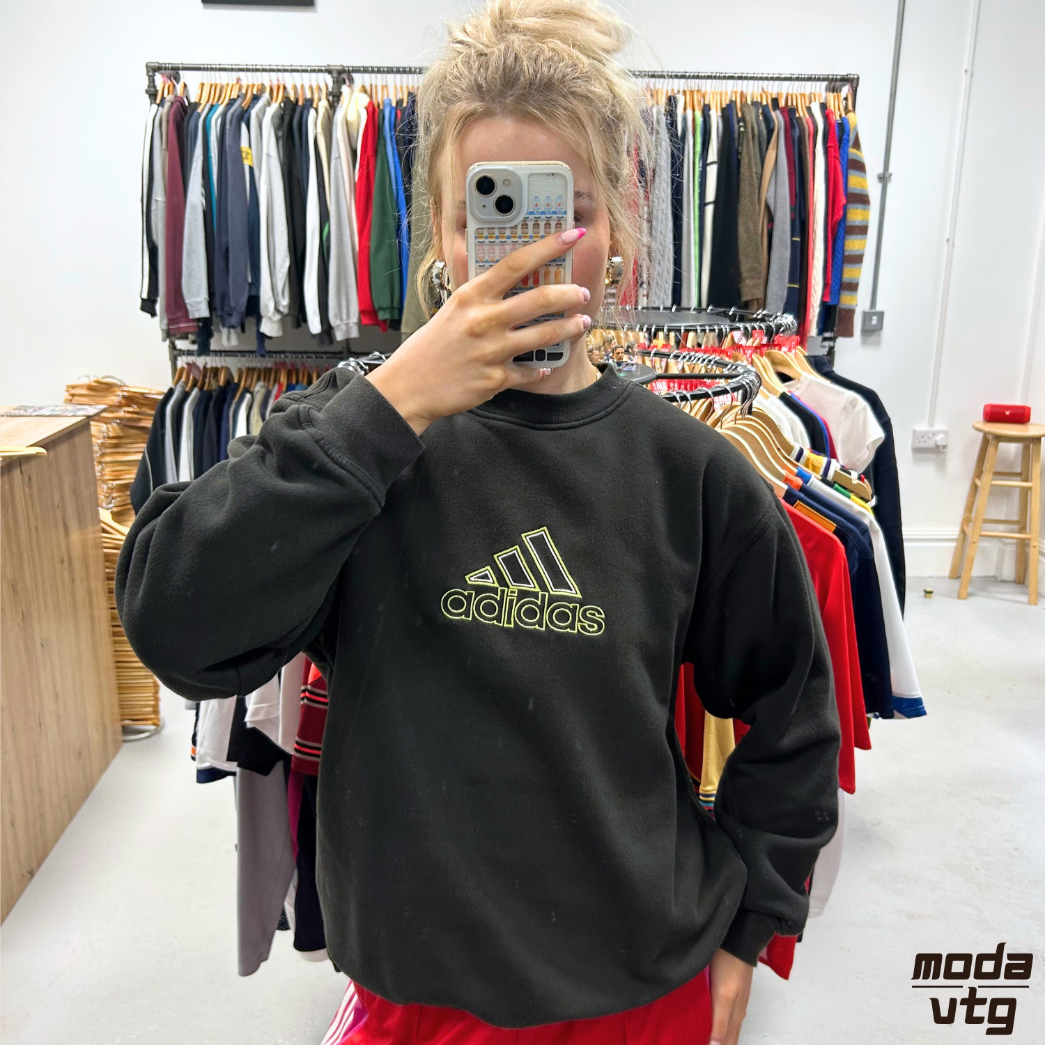 Vintage 90s Adidas Sweatshirt Black Medium Retro Unisex