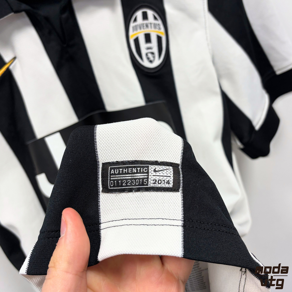 Vintage 2014/15 Juventus Jersey Small Home Retro Unisex Nike