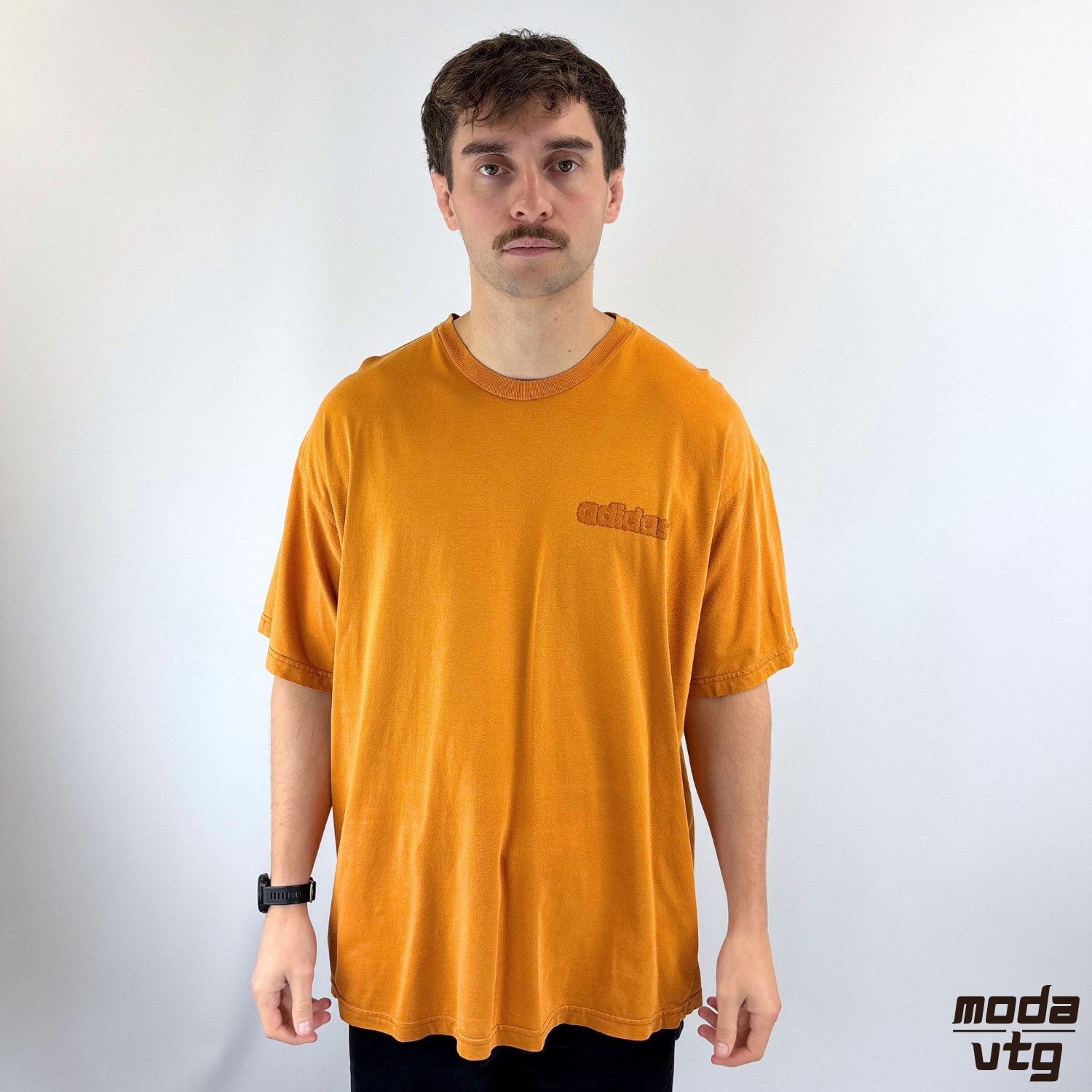 Vintage 90s Adidas T-Shirt Orange XL
