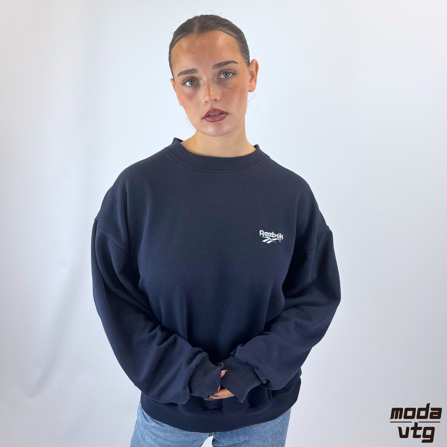 Vintage Y2K Reebok Sweatshirt Navy Medium Crewneck