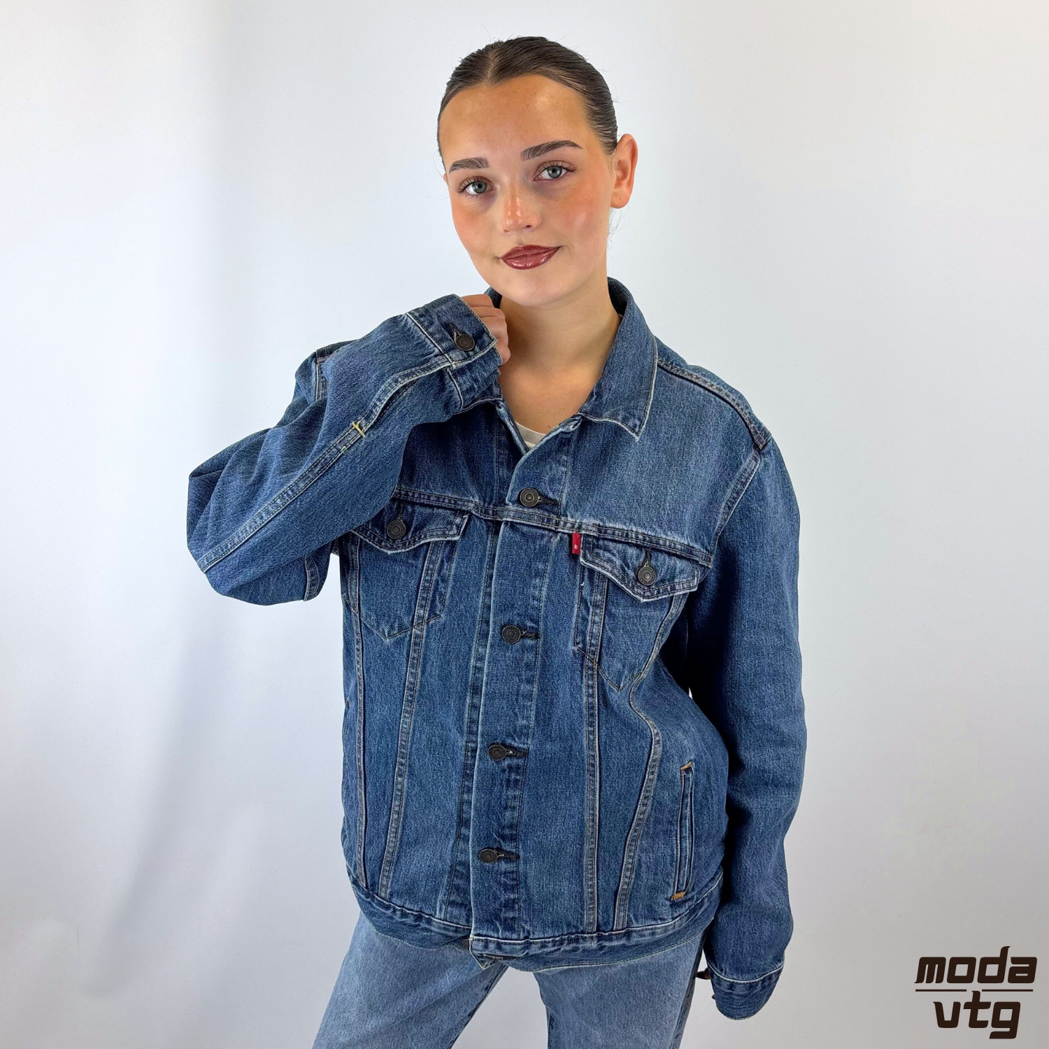 Vintage Y2K Levi’s Denim Jacket Blue Medium Unisex