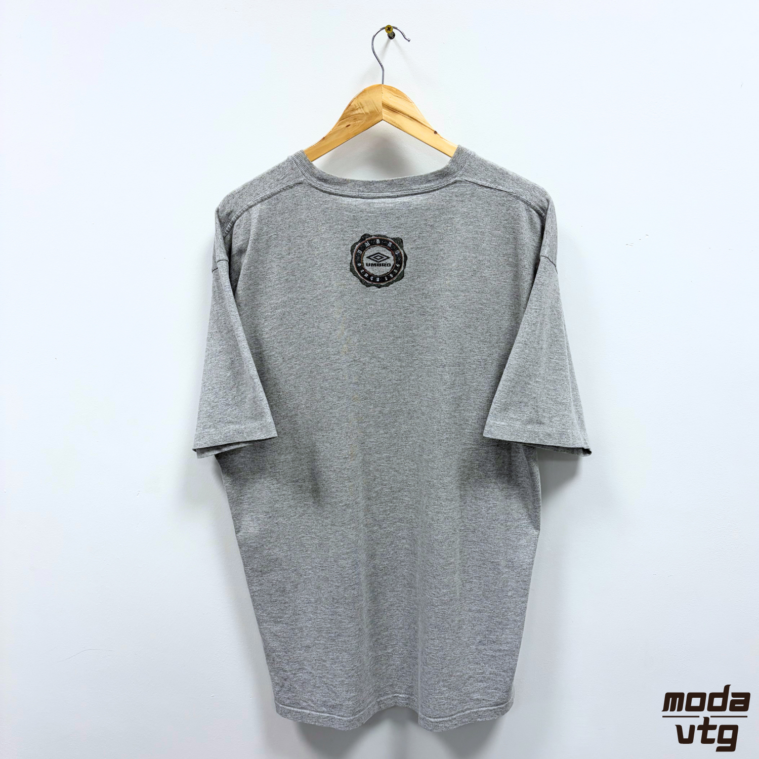 Vintage 90s Umbro T-Shirt Grey XL Retro Unisex Football