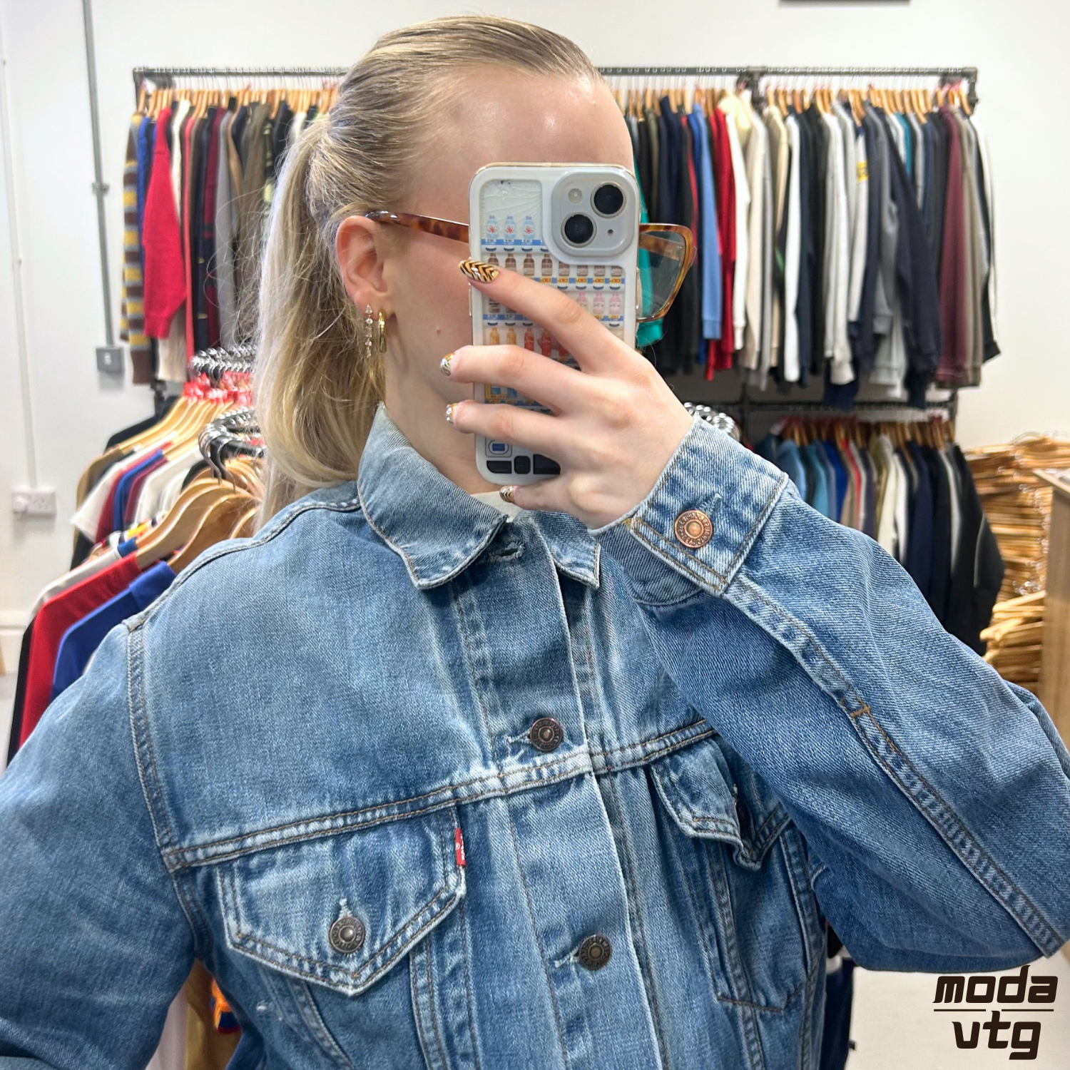Vintage Y2K Levi’s Denim Jacket Blue Medium Retro Unisex Trucker