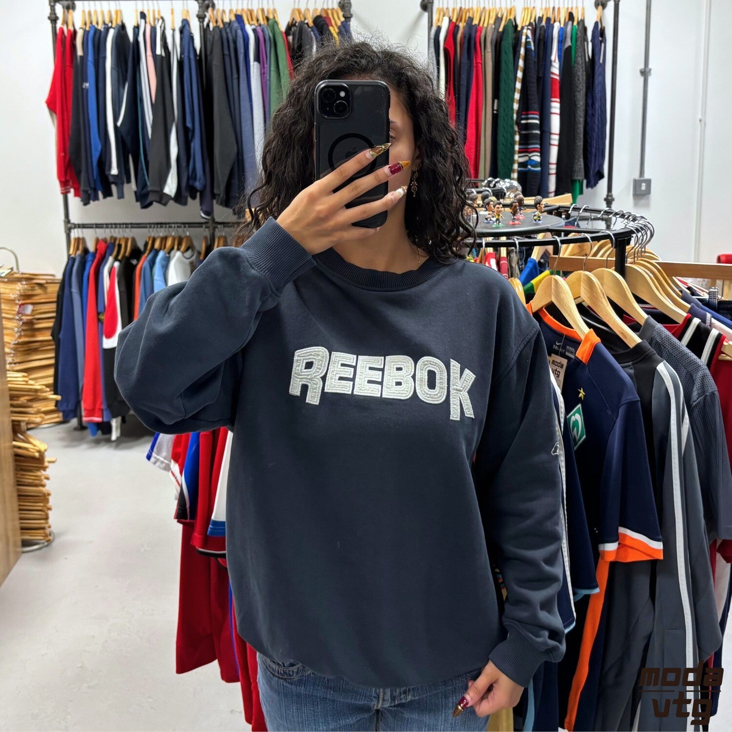 Vintage Y2K Reebok Sweatshirt Navy Small Retro Unisex