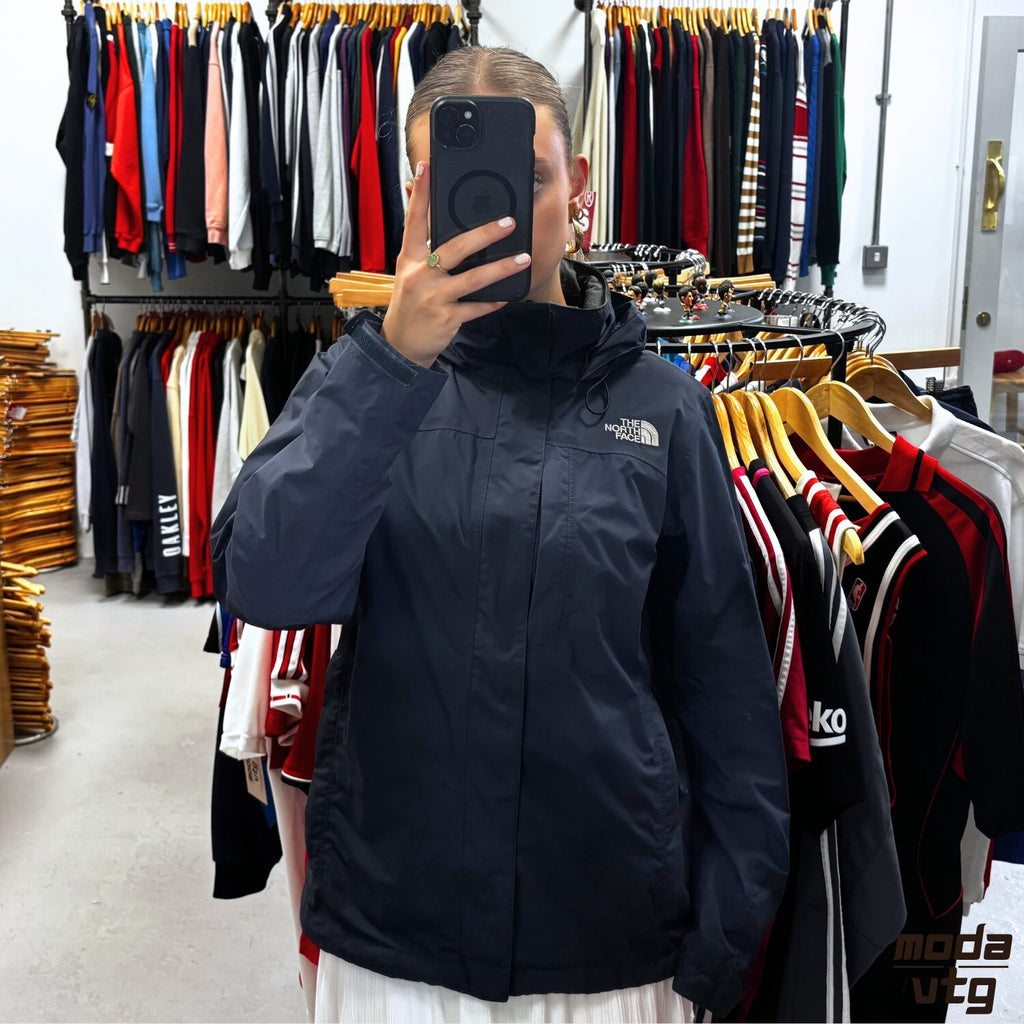 Vintage Y2K The North Face Raincoat Navy Women’s Medium Retro Hyvent Unisex