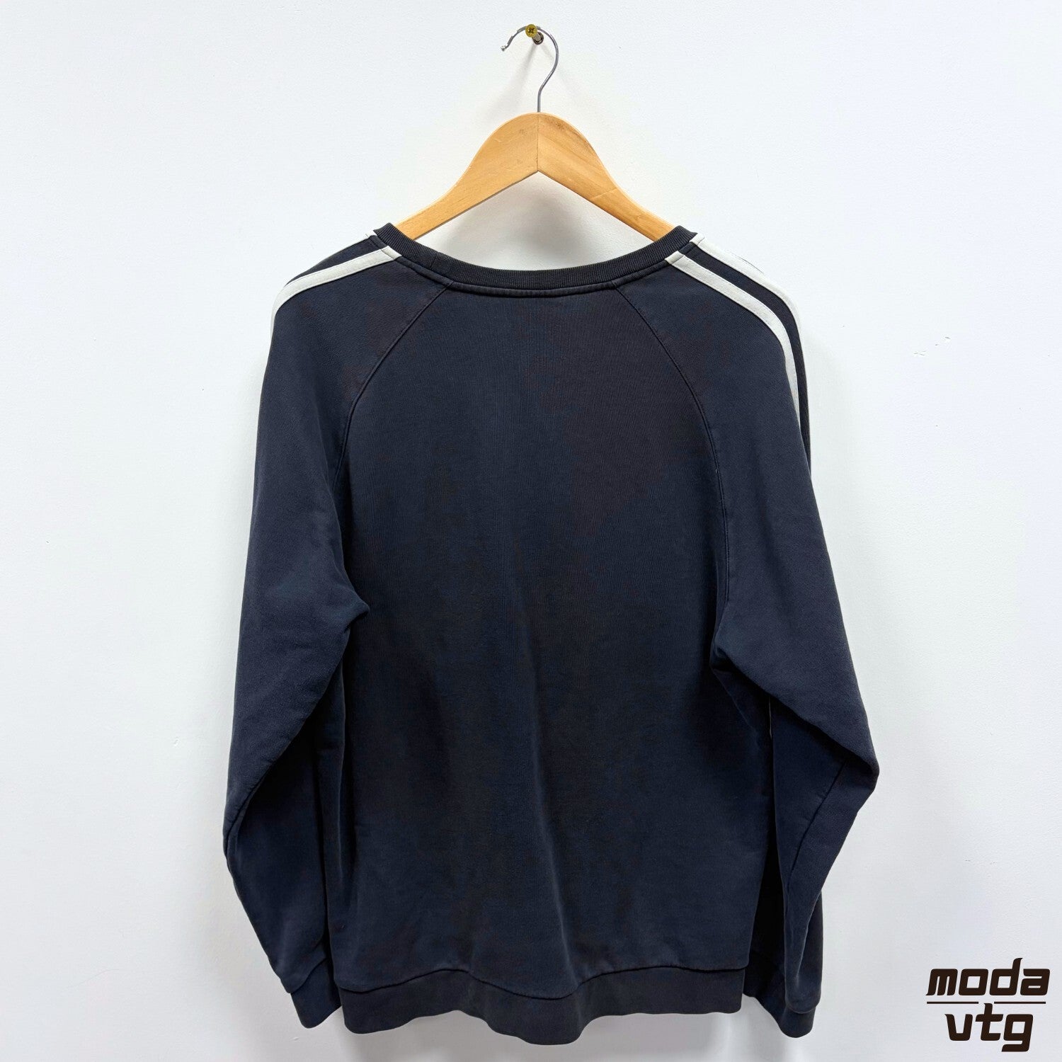 Adidas Sweatshirt Navy Large Vintage 2006 Retro Sporty Athletic Streetwear Crew