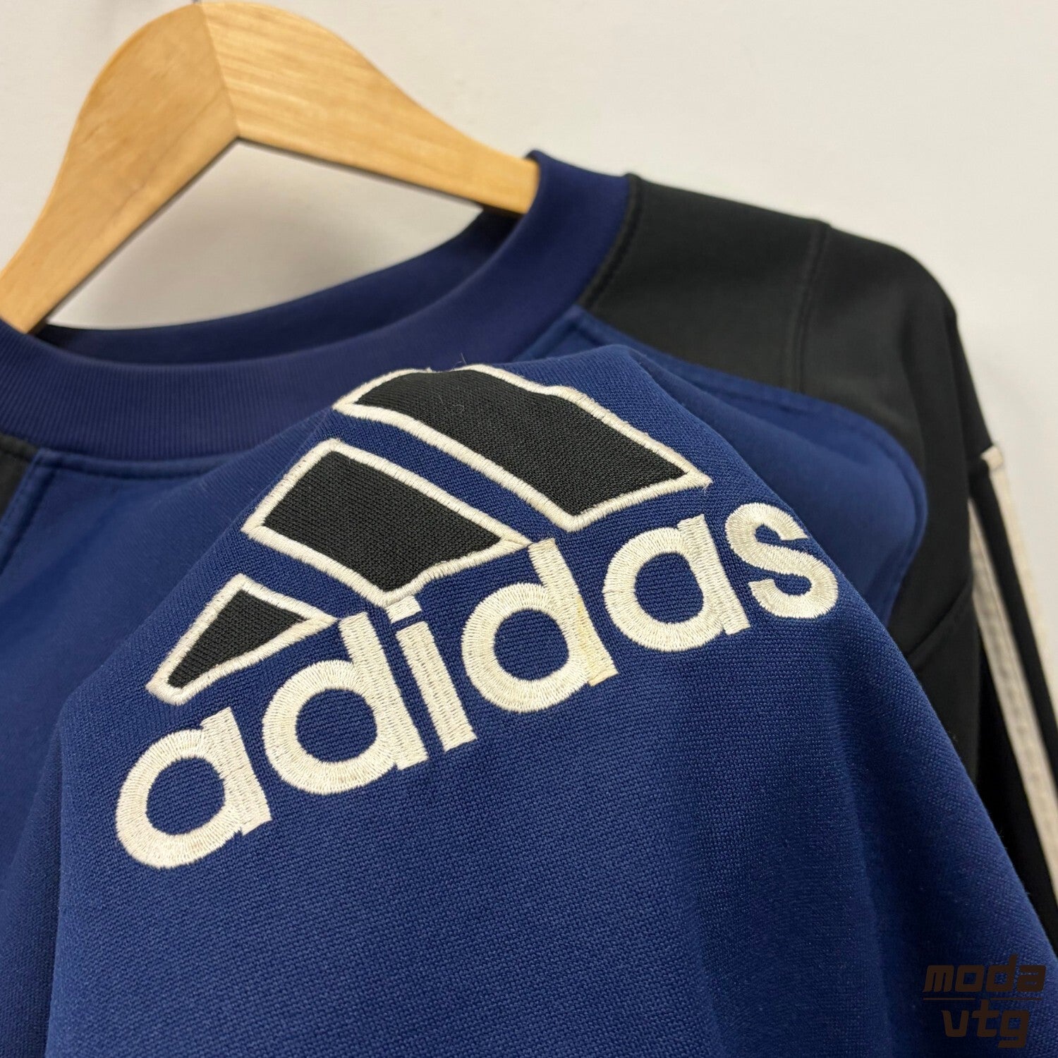 Vintage 90s Adidas Sweatshirt Navy Large Retro Unisex