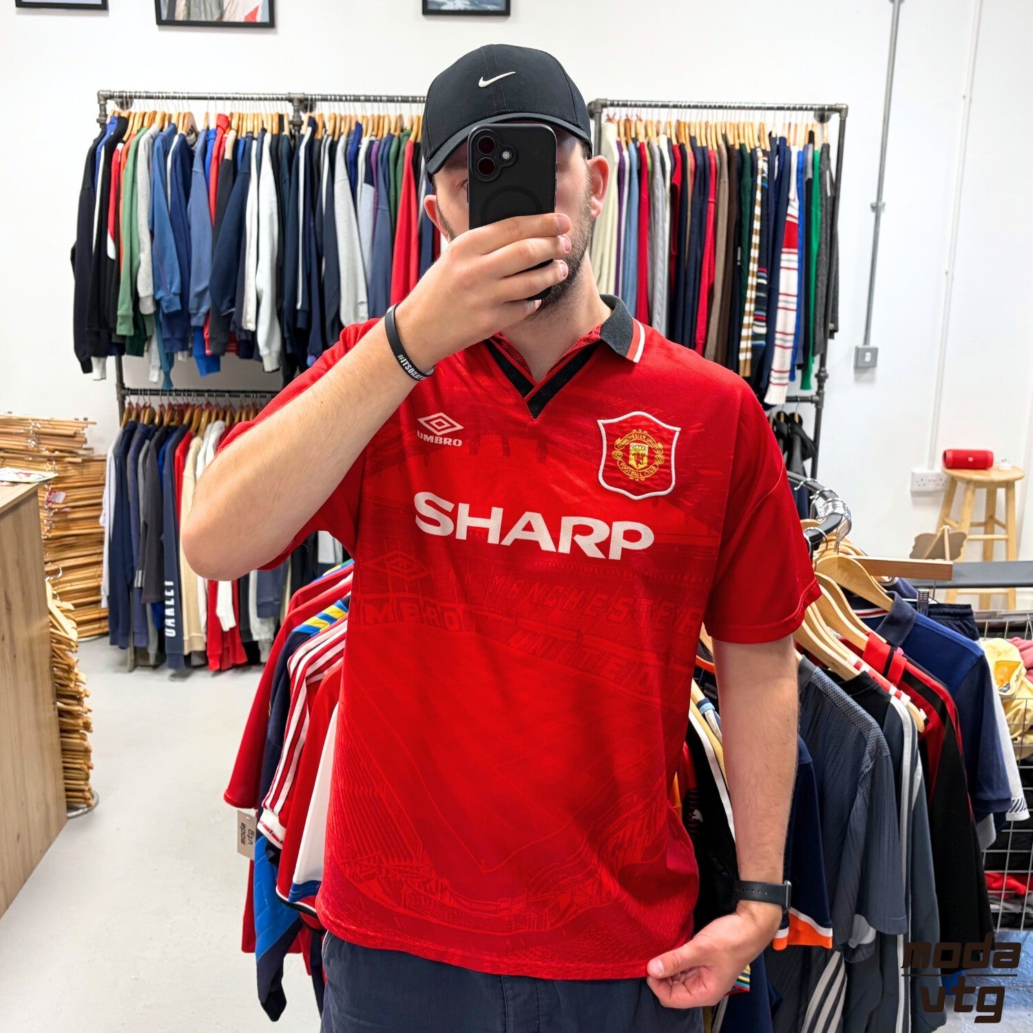 Vintage 1995/96 Manchester United Jersey Red XL Retro Unisex Umbro