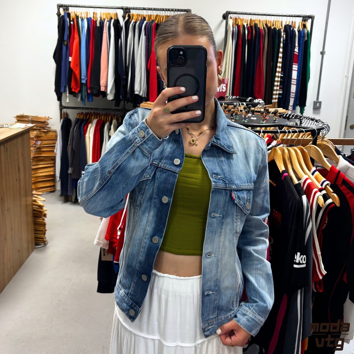 Vintage Y2K Levi’s Denim Jacket Blue Women’s Small Retro