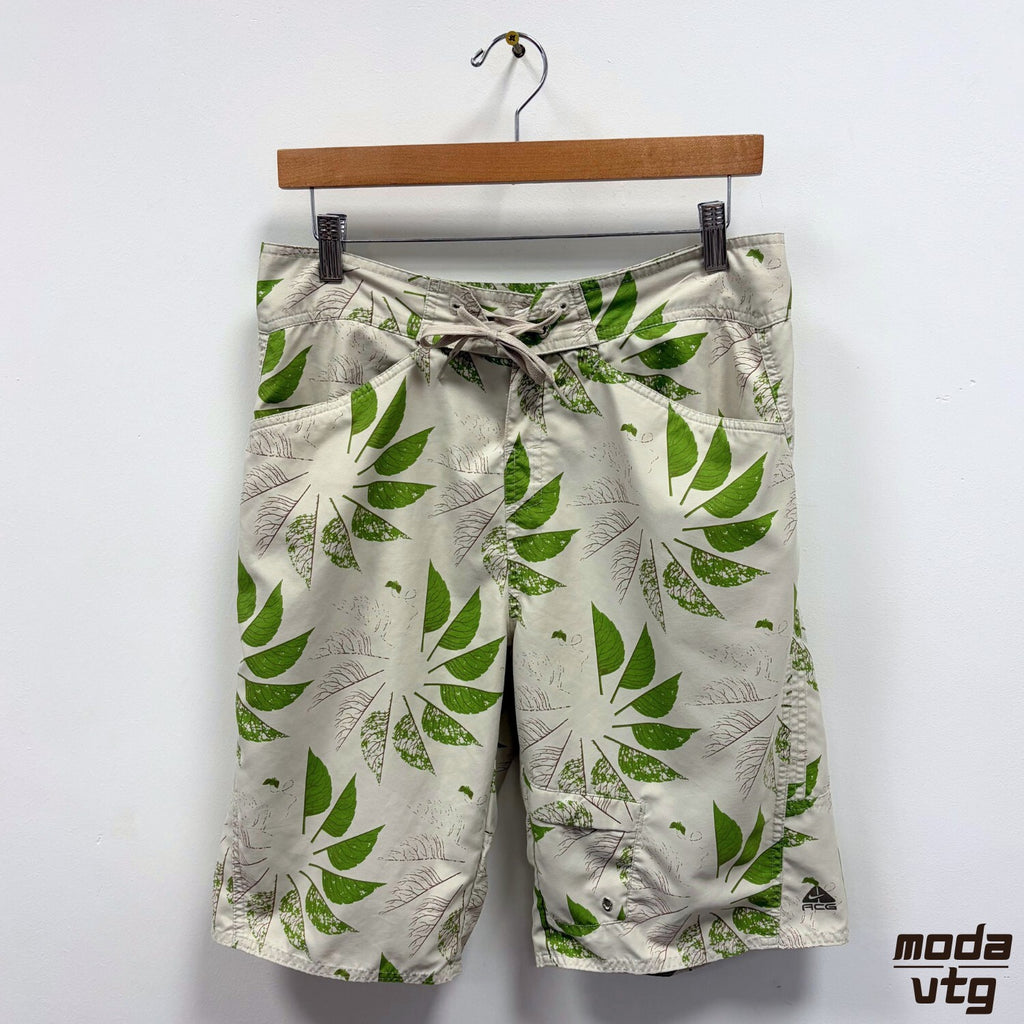 Vintage Y2K Nike ACG Swim Shorts White Green Large Summer Holiday Retro