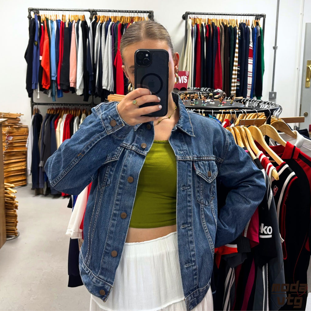 Vintage Y2K Levi’s Denim Jacket Blue Women’s Small Retro