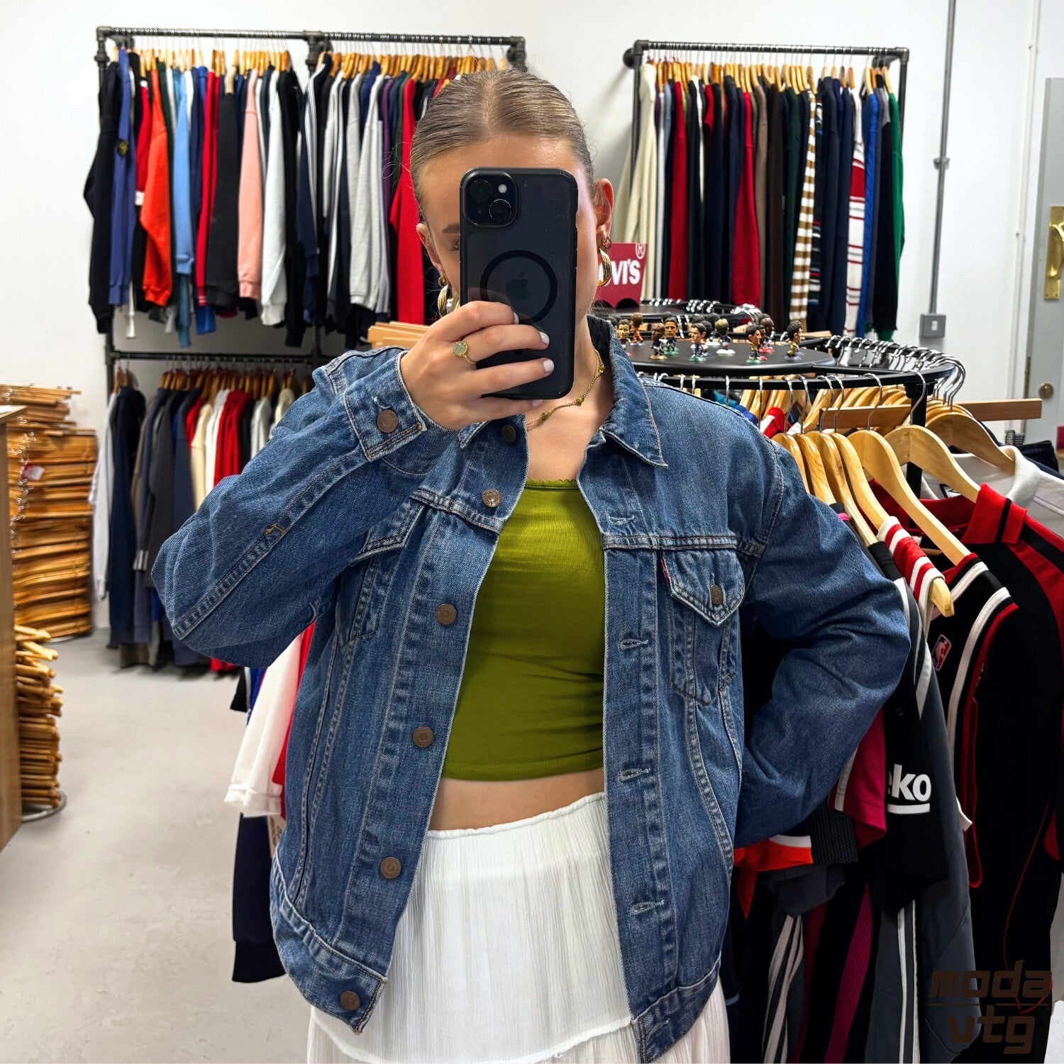 Vintage Y2K Levi’s Denim Jacket Blue Women’s Small Retro