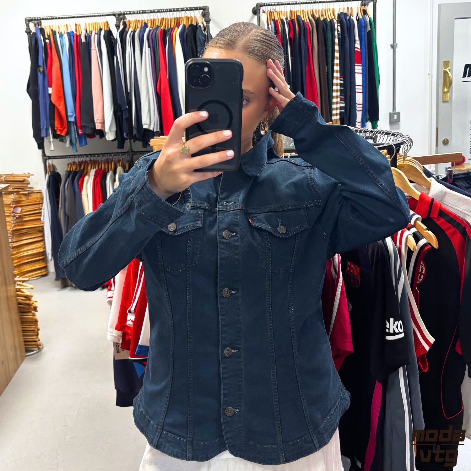 Vintage Y2K Levi’s Denim Jacket Navy Women’s Large Retro