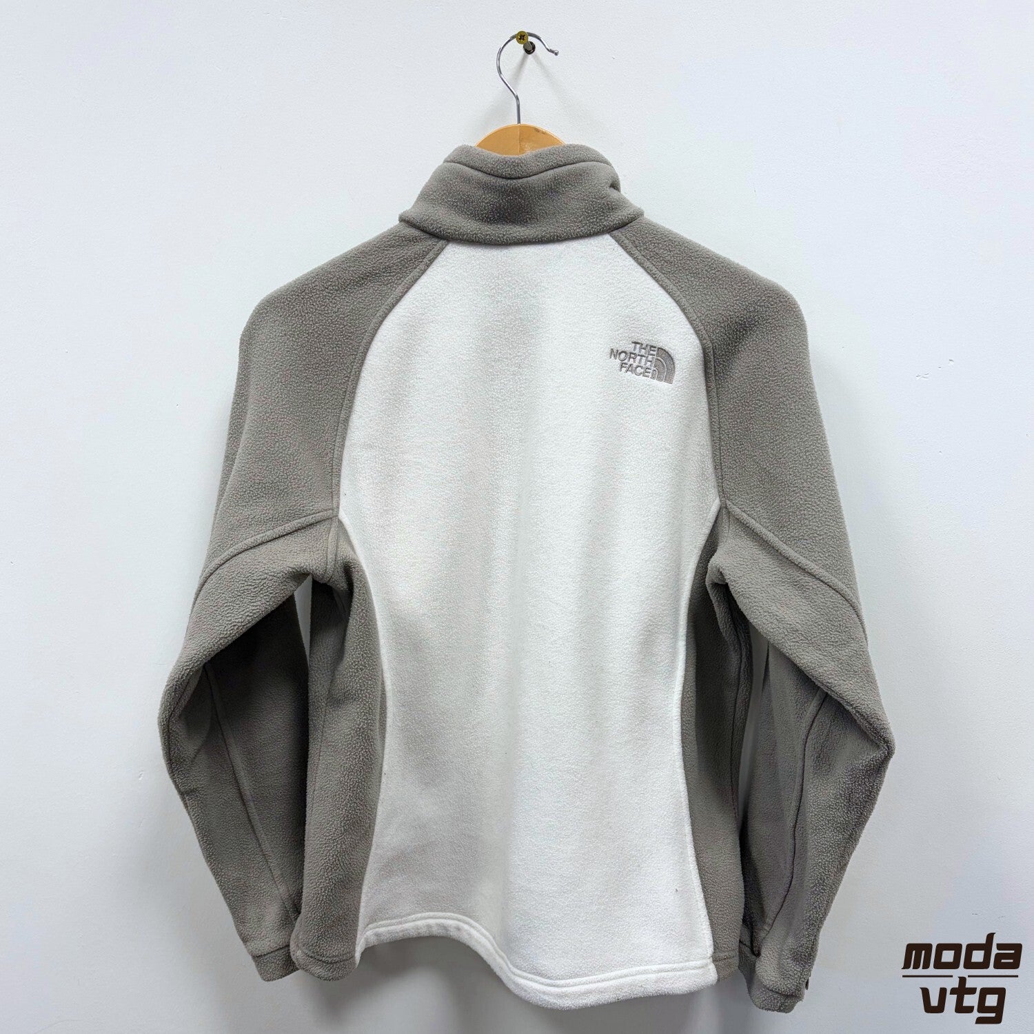 Vintage Y2K The North Face Fleece White Medium Retro Outdoors