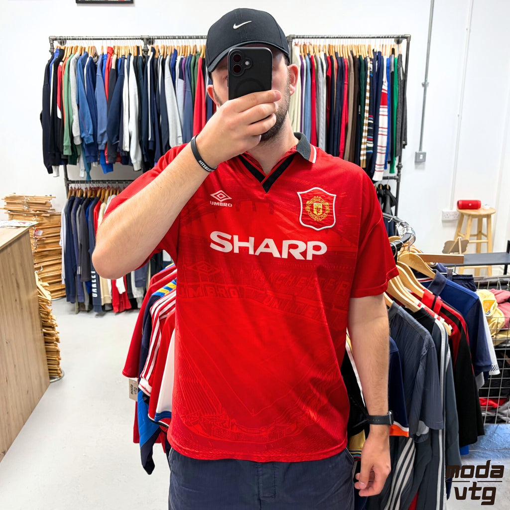Vintage 1995/96 Manchester United Jersey Red XL Retro Unisex Umbro