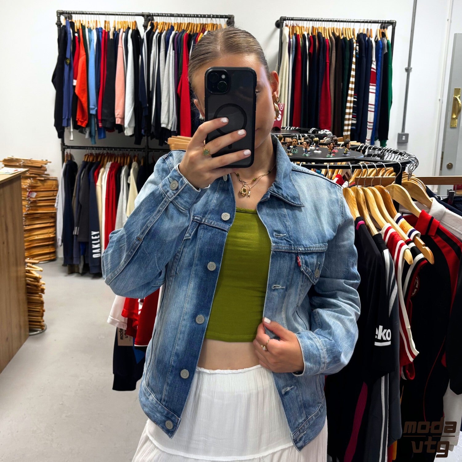 Vintage Y2K Levi’s Denim Jacket Blue Women’s Small Retro