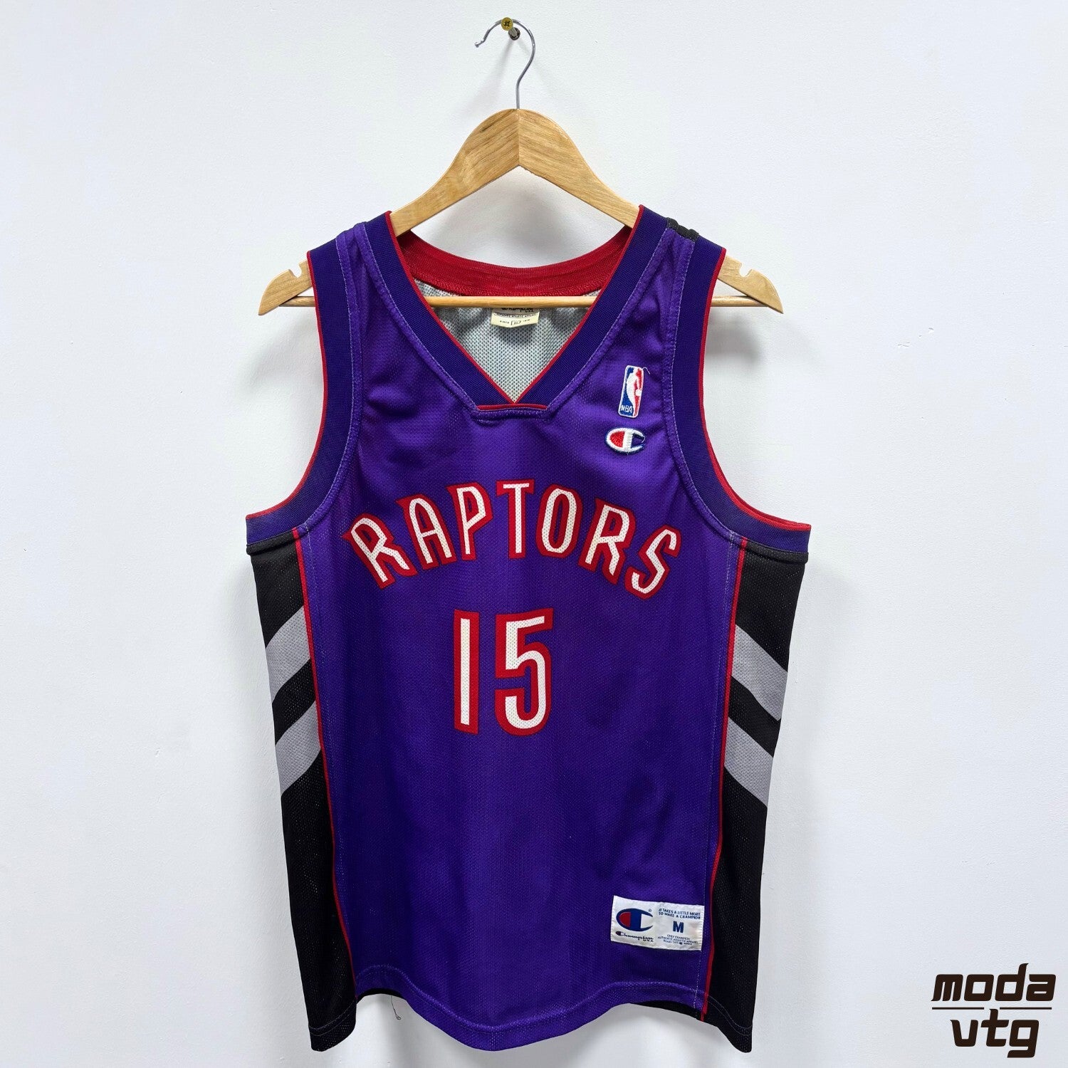 Vintage 1999-03 Toronto Raptors Purple Medium Carter #15 Champion