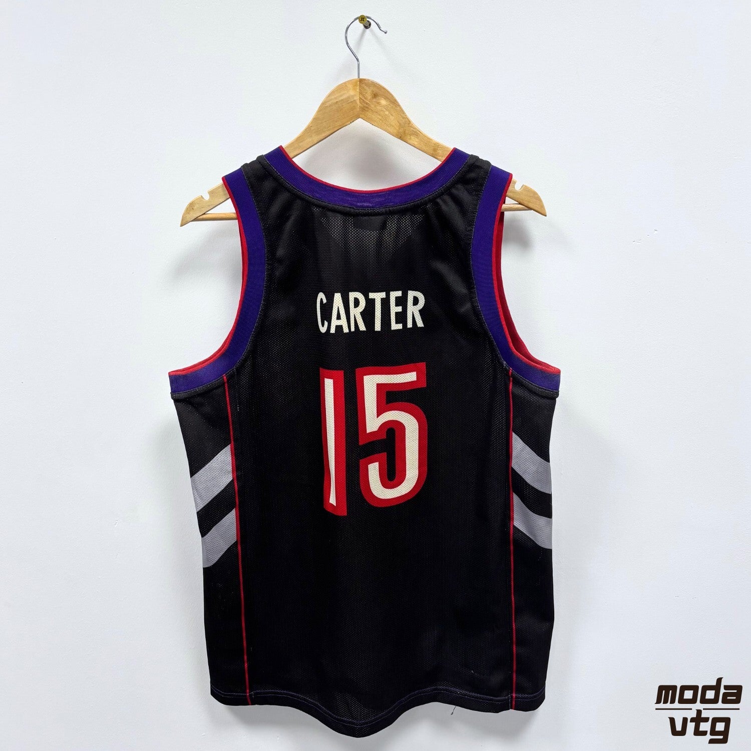 Vintage 1999-03 Toronto Raptors Purple Medium Carter #15 Champion