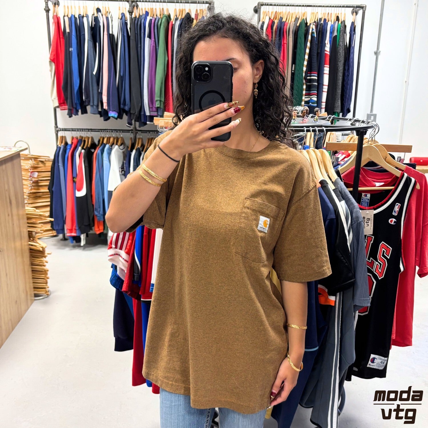Vintage Y2K Carhartt T-Shirt Brown Medium Retro Workwear