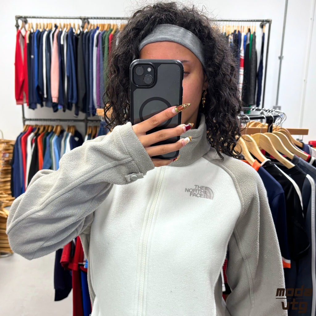 Vintage Y2K The North Face Fleece White Medium Retro Outdoors