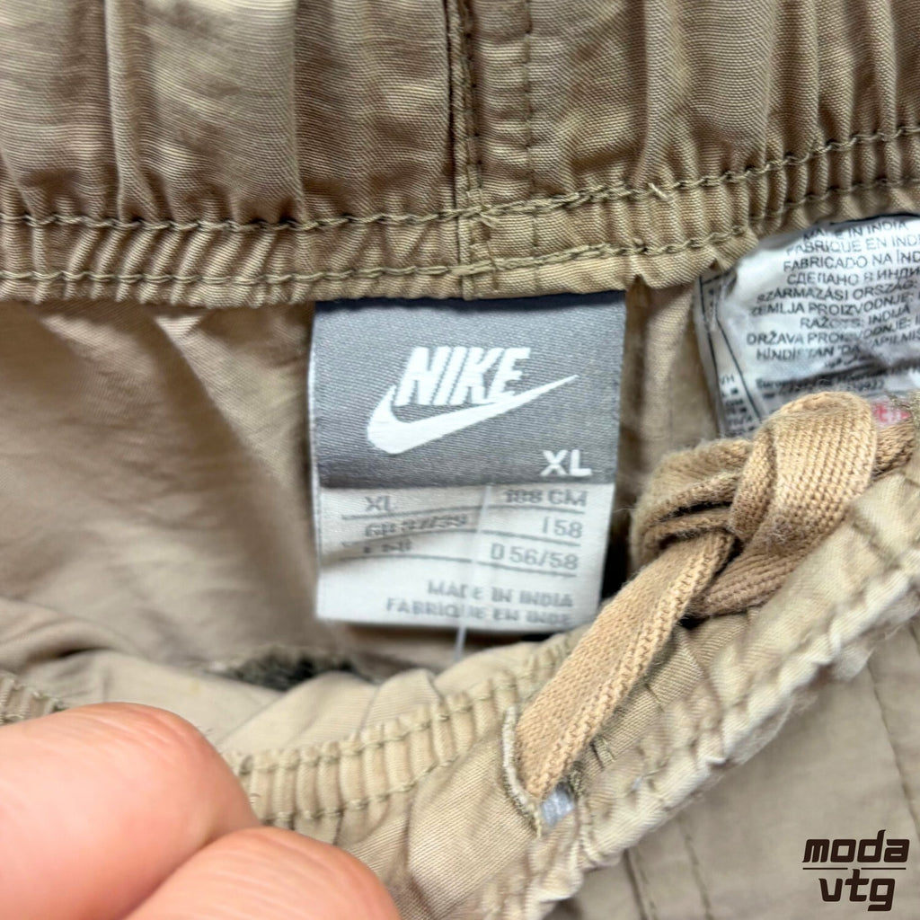 Vintage Y2K Nike Cargo Shorts Black XL Retro Unisex