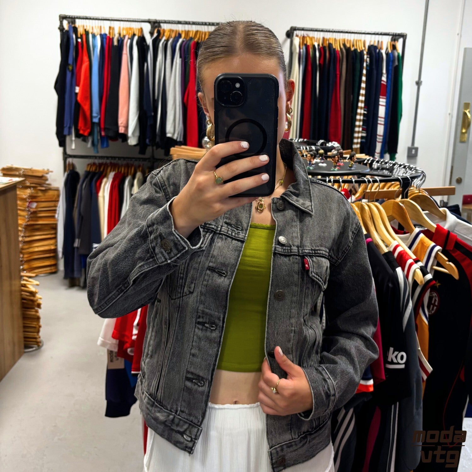 Vintage Y2K Levi’s Denim Jacket Grey Women’s Small Retro