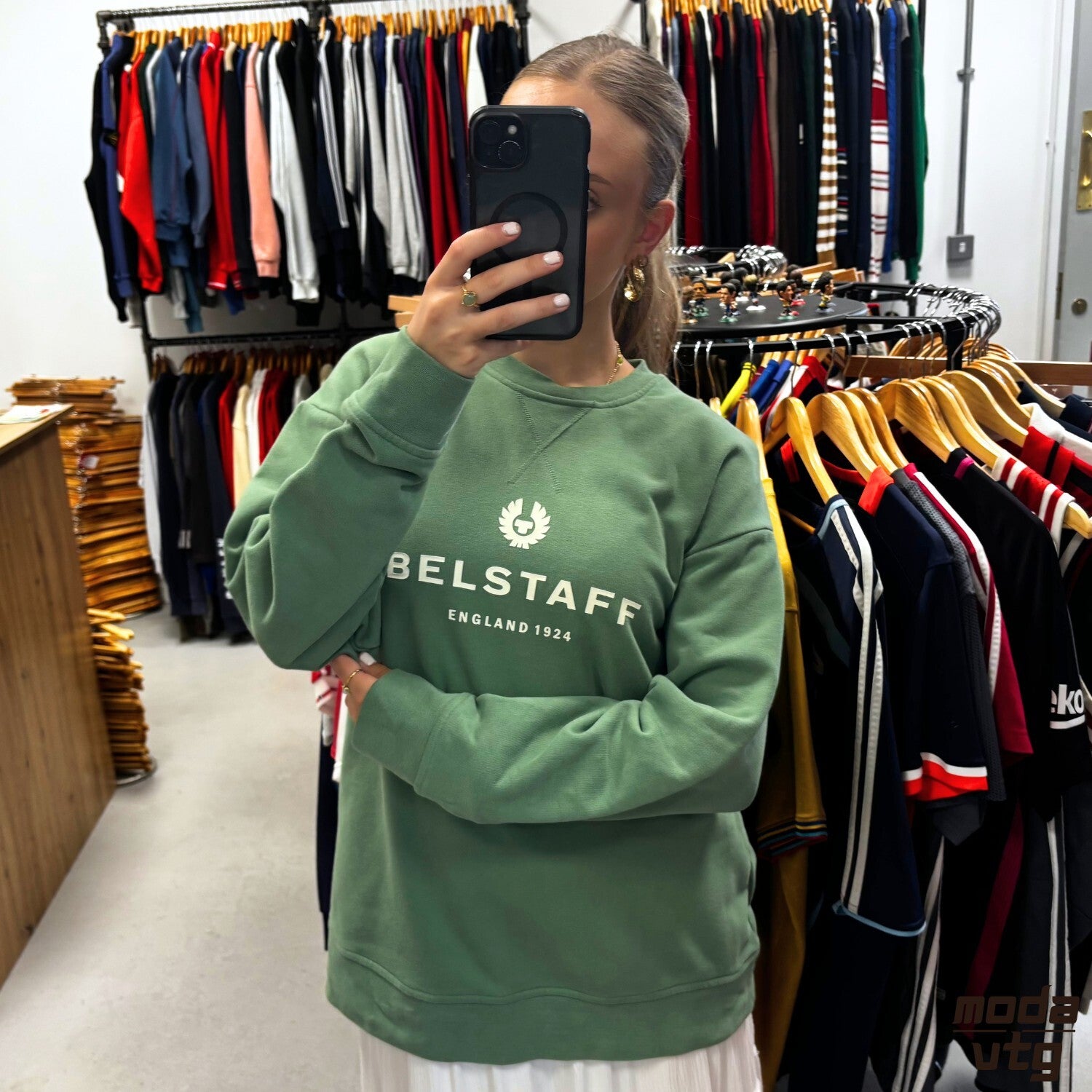 Vintage Y2K Belstaff Sweatshirt Green Medium Retro Unisex
