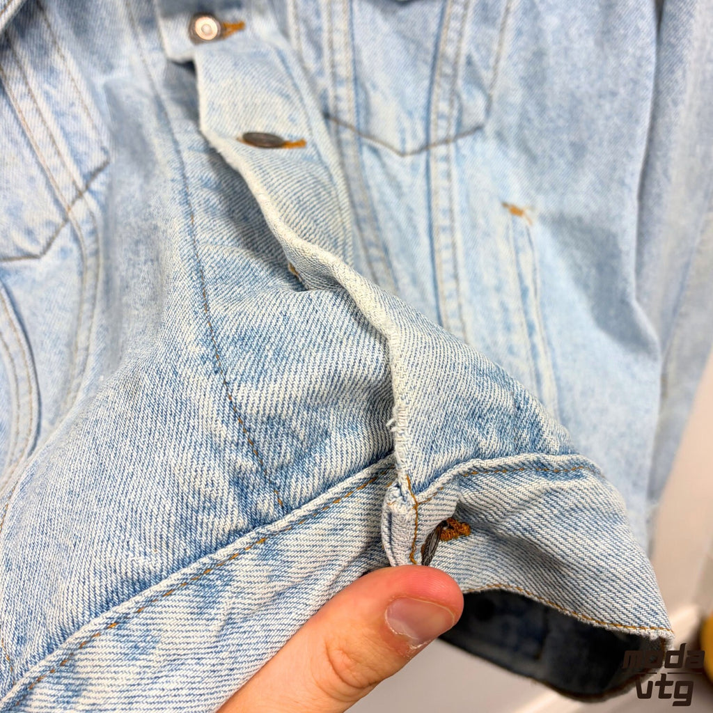 Levis Denim Jacket Light Blue Large Trucker Vintage Retro Workwear Streetwear