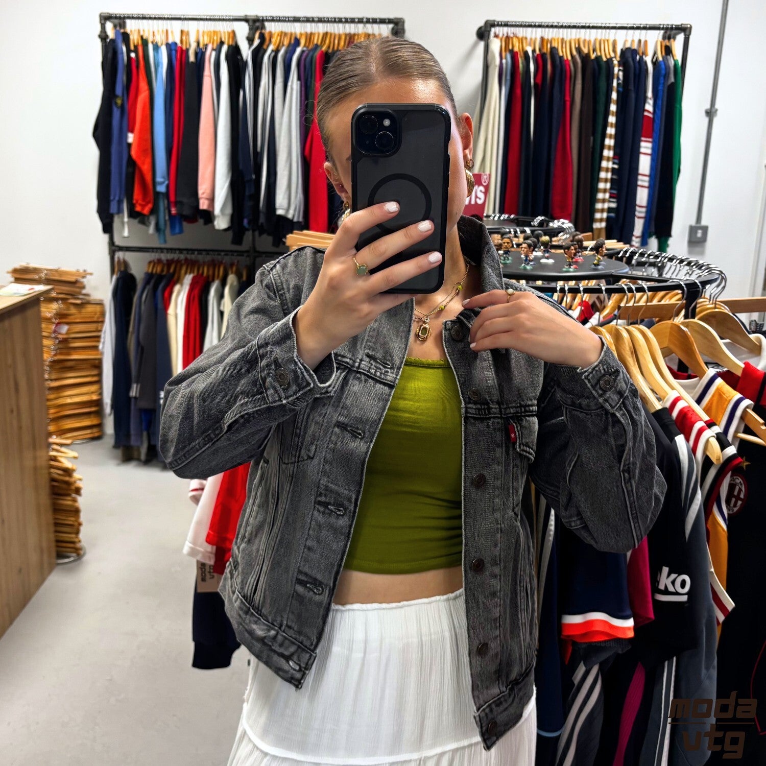 Vintage Y2K Levi’s Denim Jacket Grey Women’s Small Retro