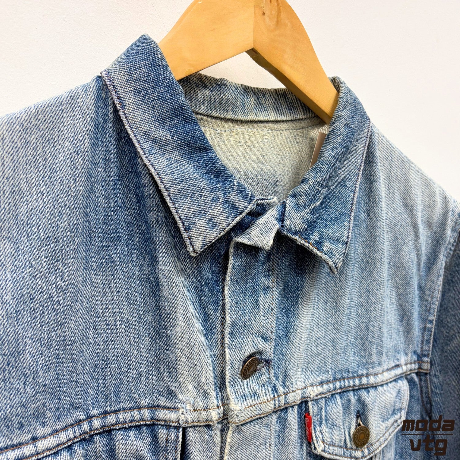 Vintage Y2K Levi’s Denim Jacket Blue Small Unisex Retro