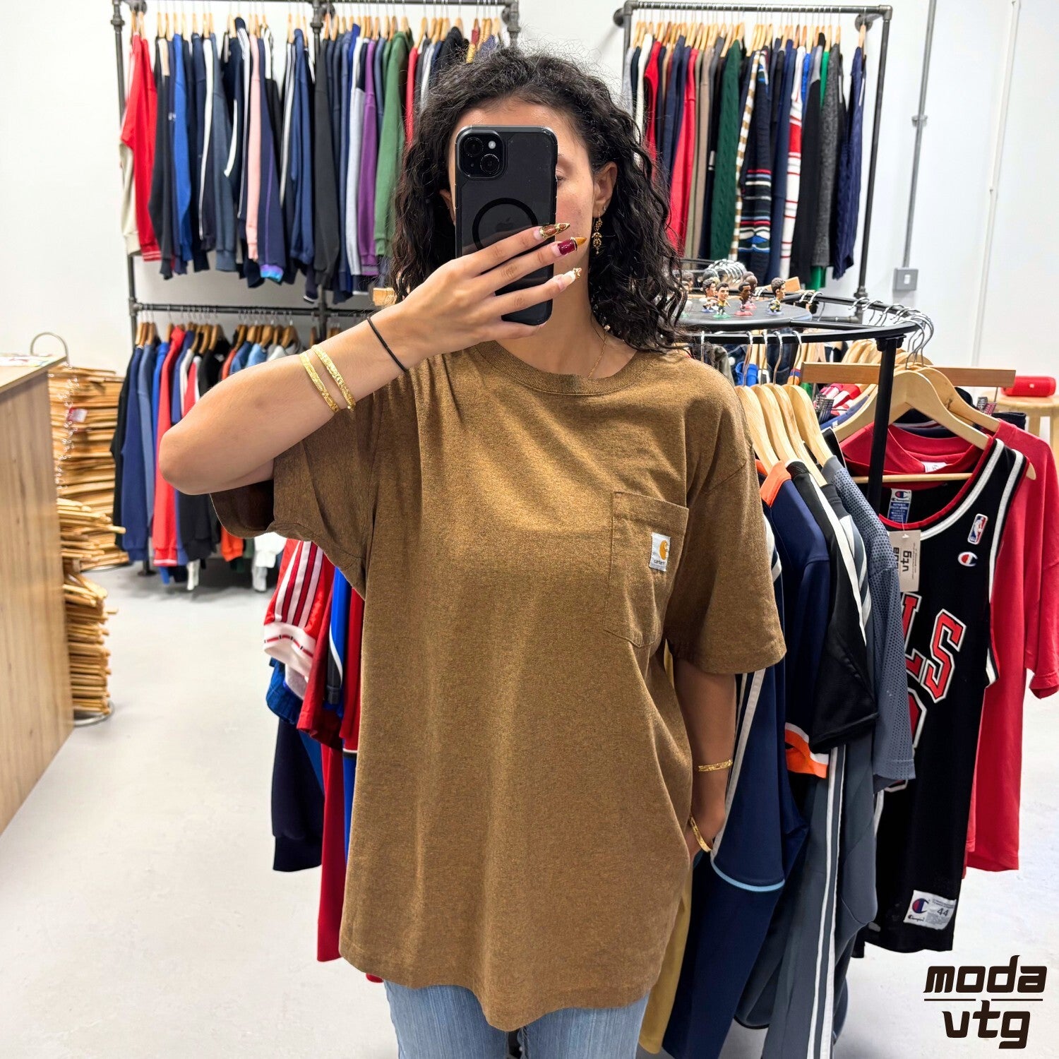 Vintage Y2K Carhartt T-Shirt Brown Medium Retro Workwear