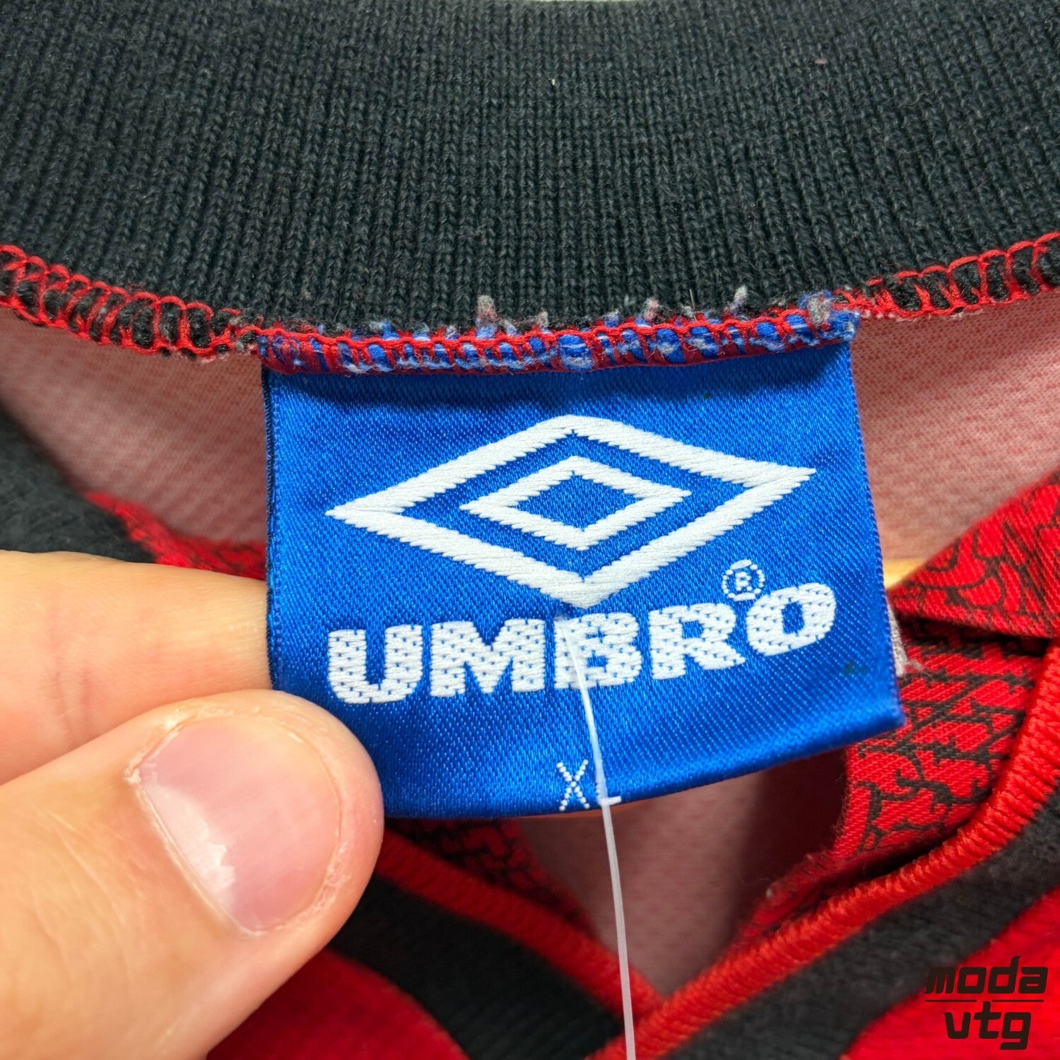 Vintage 1995/96 Manchester United Jersey Red XL Retro Unisex Umbro
