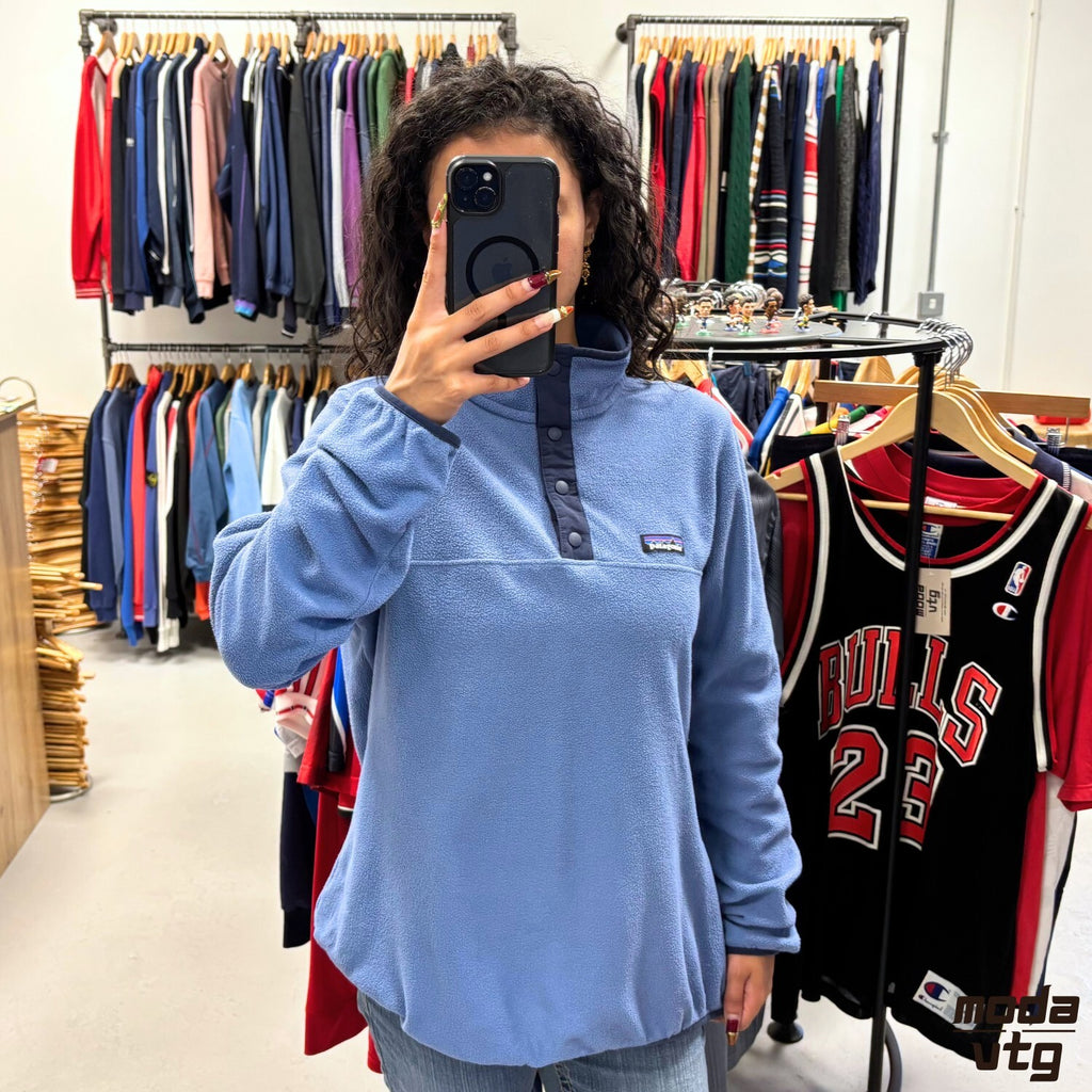 Vintage Y2K Patagonia Fleece Blue Medium Retro Unisex Snap-T