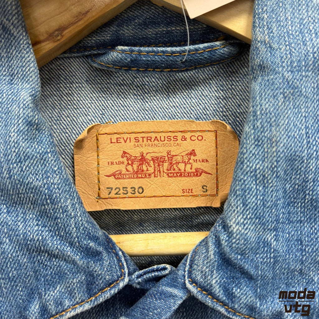 Vintage Y2K Levi’s Denim Jacket Blue Women’s Small Retro