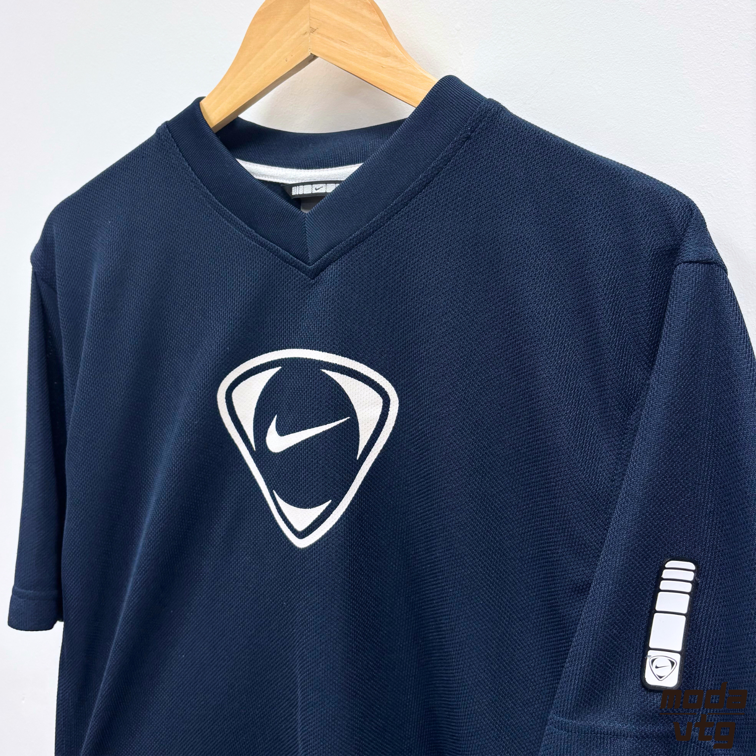 Vintage Y2K Nike Total 90 Navy Sportswear T-Shirt Large Gym Football T90