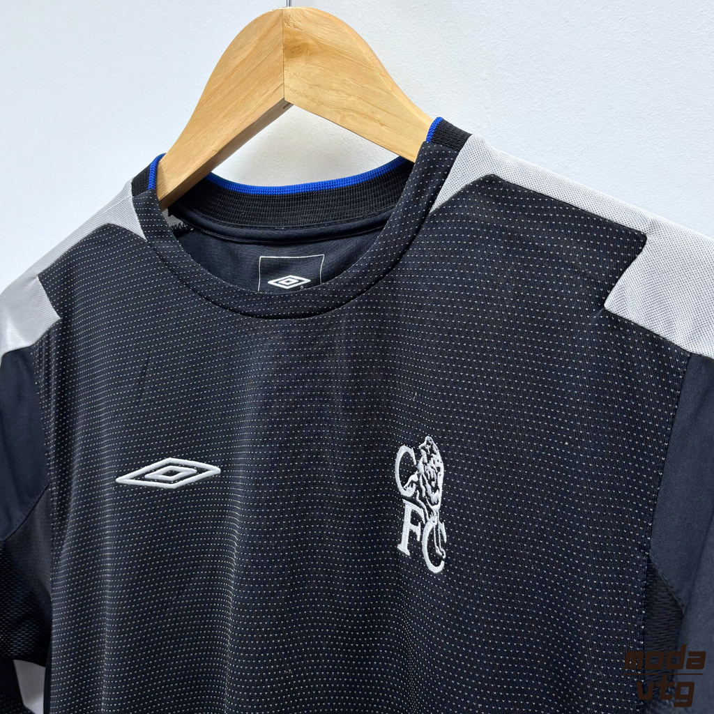 Vintage 2004/05 Chelsea Umbro Black XS Away Kit