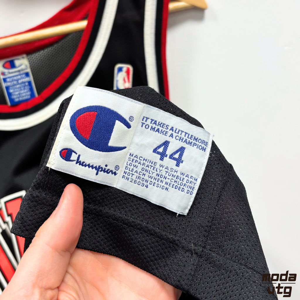 Vintage 90s Chicago Bulls Home Jersey Large Black Jordan 23 Champion