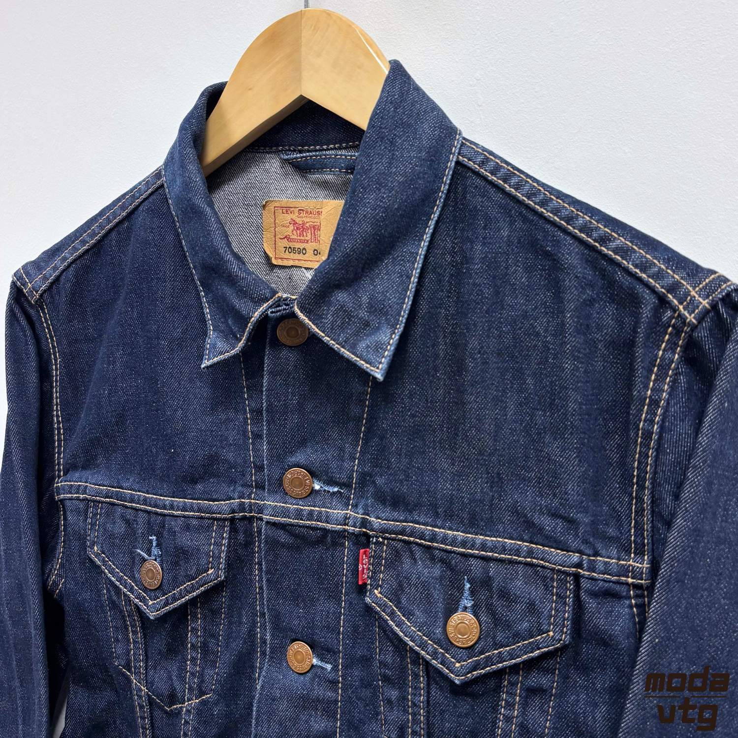 Vintage Y2K Levi’s Denim Jacket Navy Women’s Small