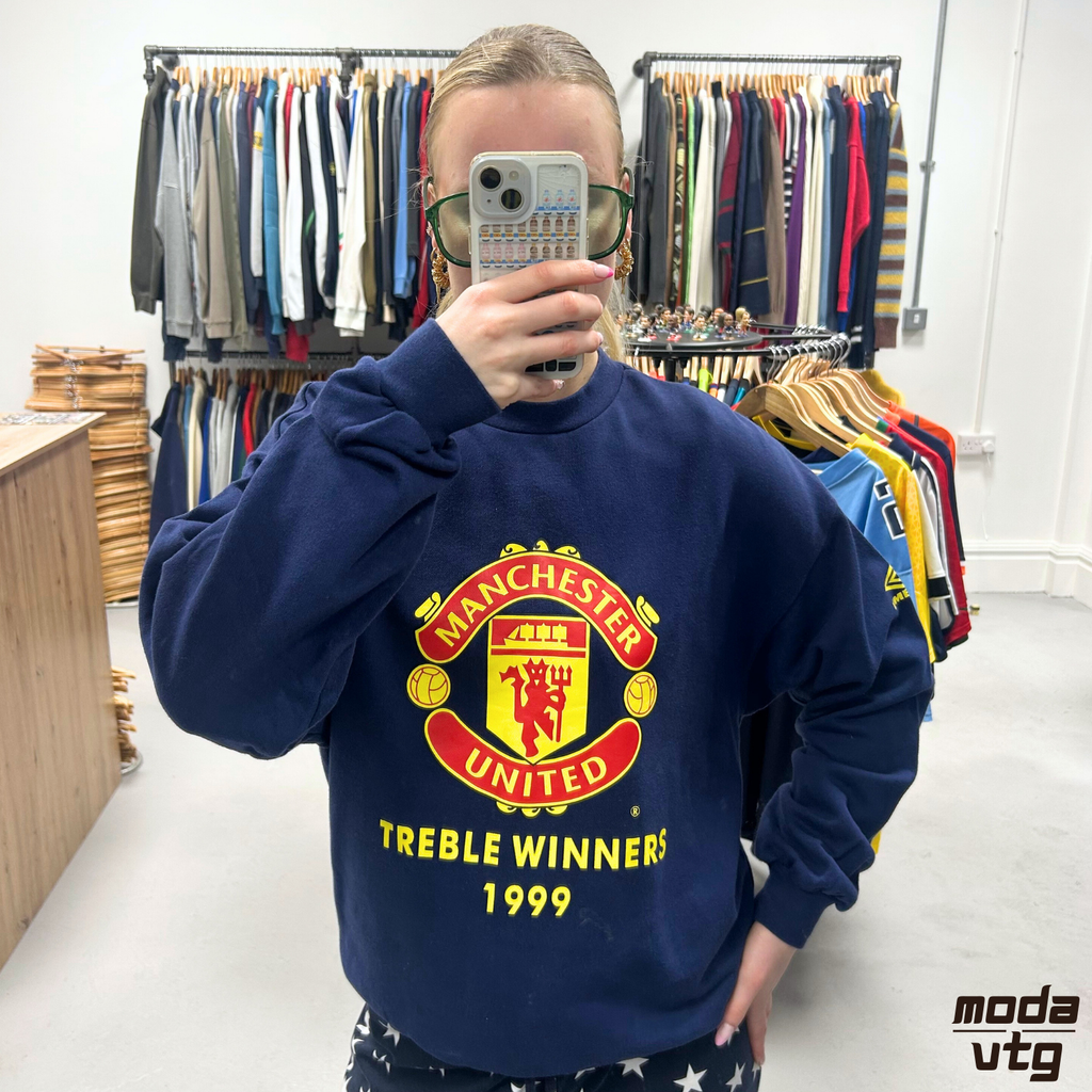 Vintage 1999 Manchester United Sweatshirt Navy Small Treble Winners Retro Umbro