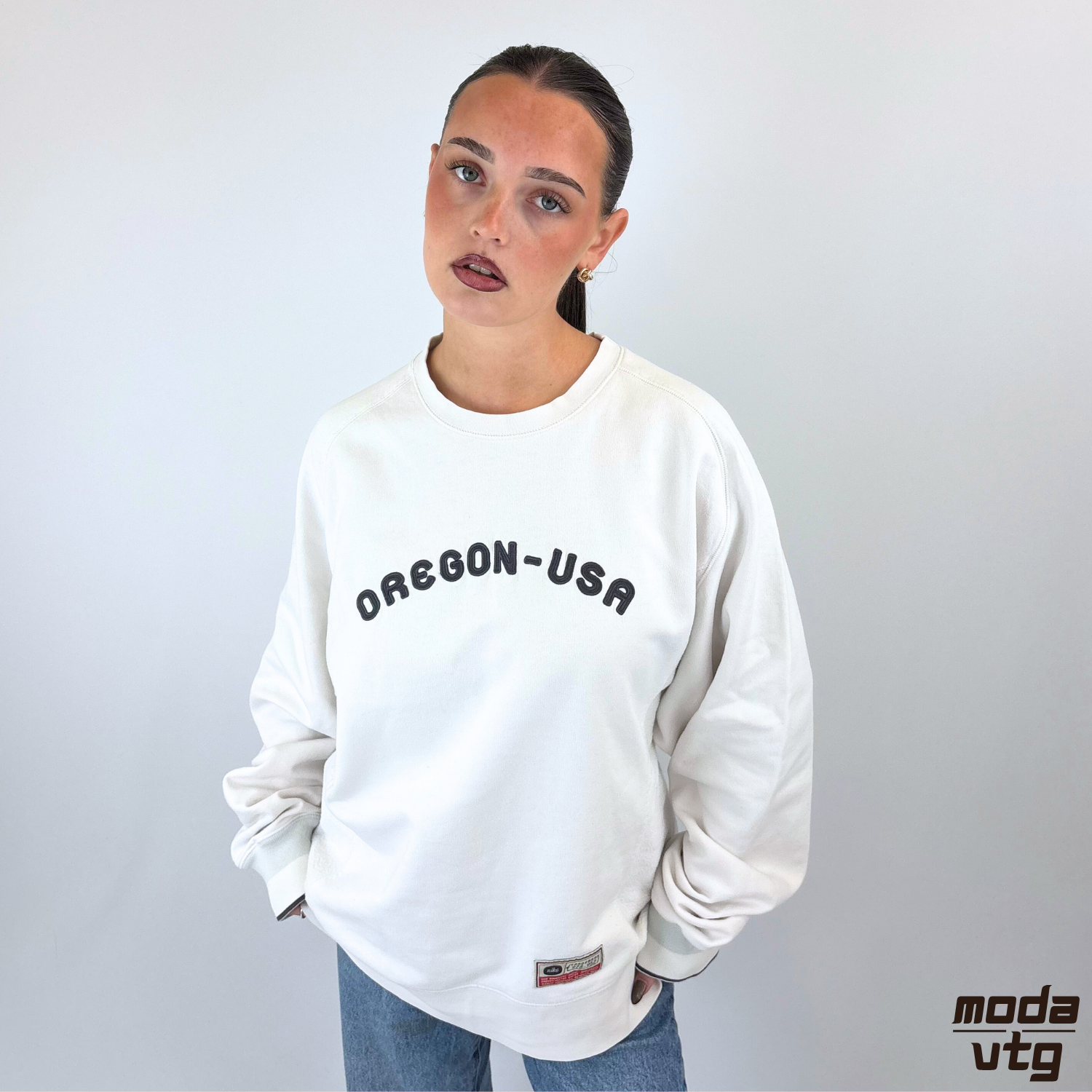 Vintage Y2K Nike Sweatshirt White Large