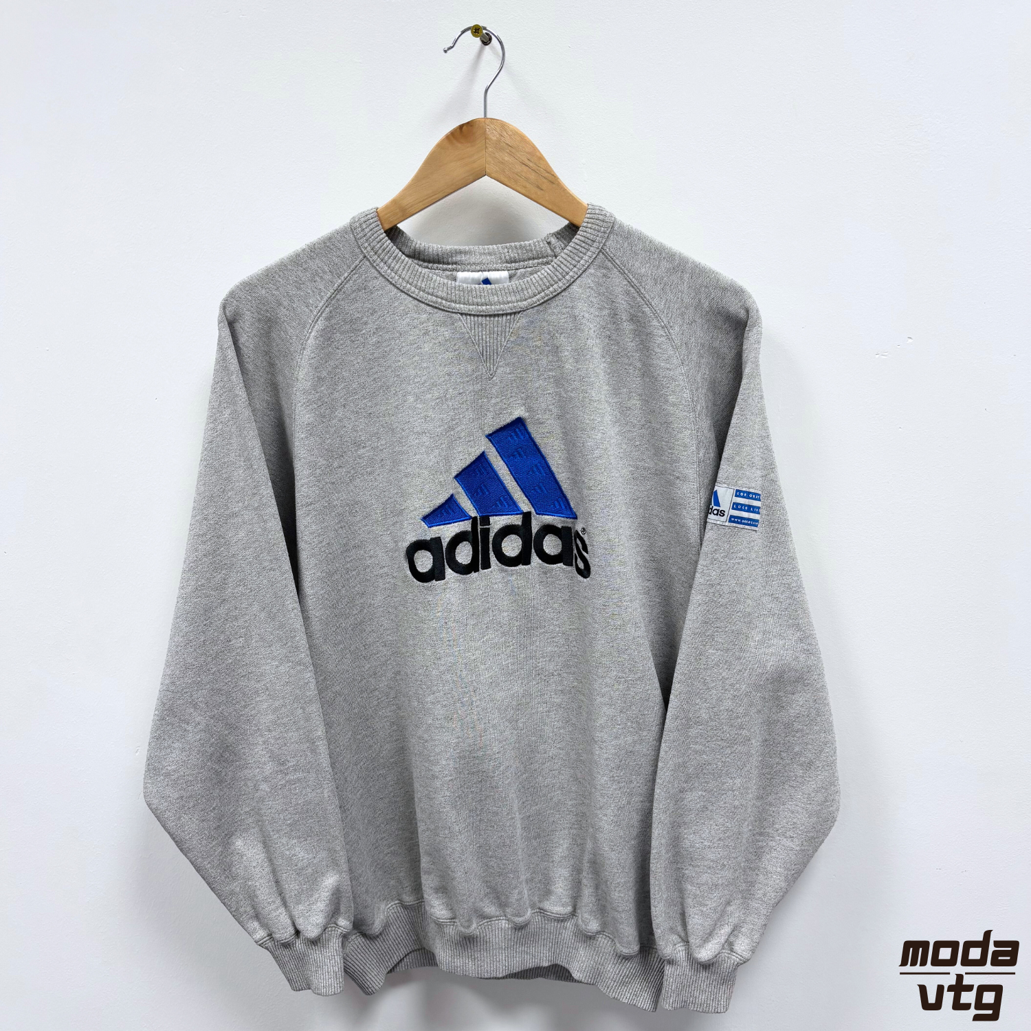Vintage 90s Adidas Sweatshirt Grey Medium Retro Crewneck Embroidered
