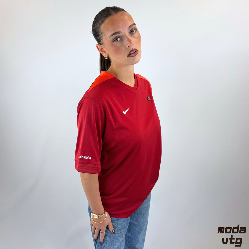 Vintage Y2K Nike T90 Sportswear T-Shirt Red Small Total 90 Gym Football
