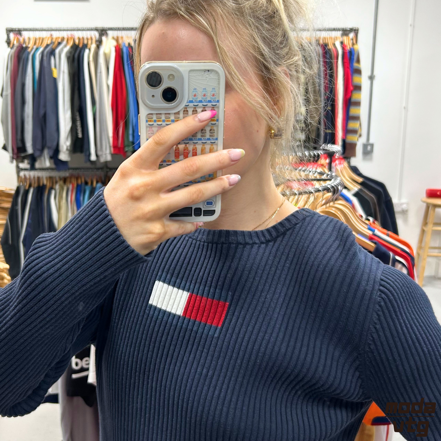 Vintage Y2K Tommy Hilfiger Knitted Jumper Navy Women’s Small Retro