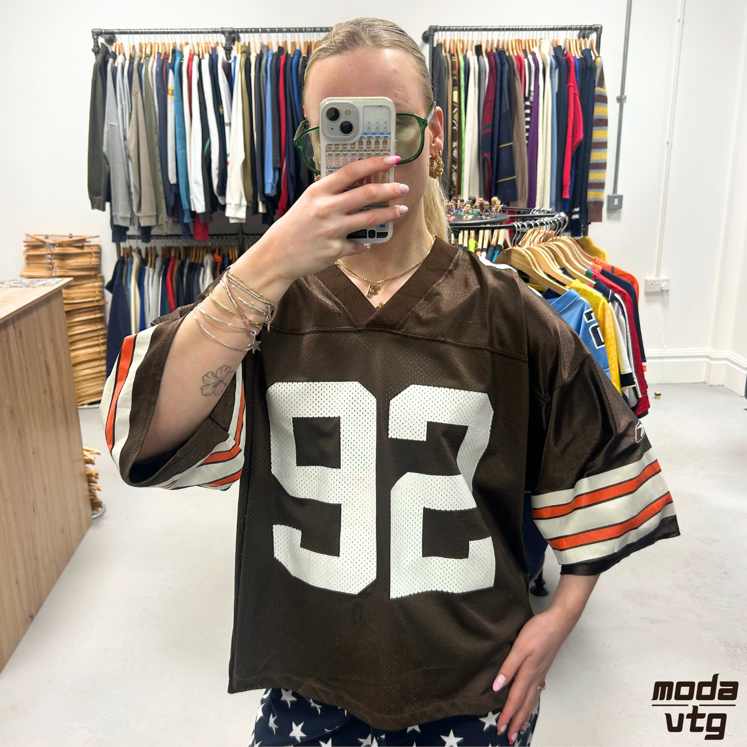 Vintage Y2K Cleveland Bears Jersey Brown Women’s Large Reebok Shortcut Retro